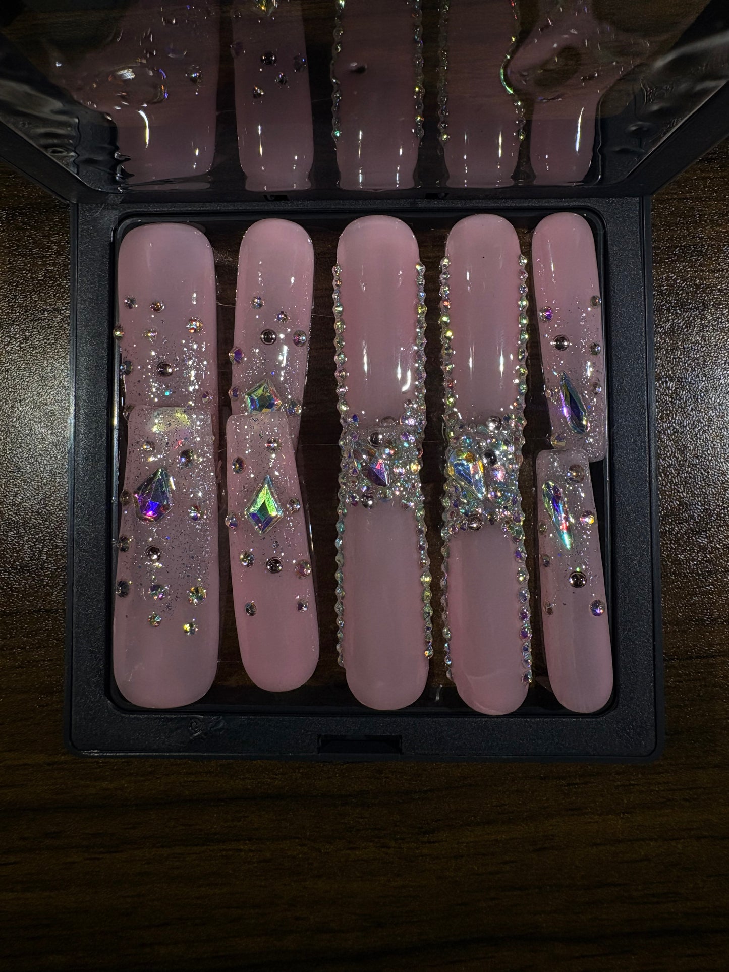 Glam Diva Nail