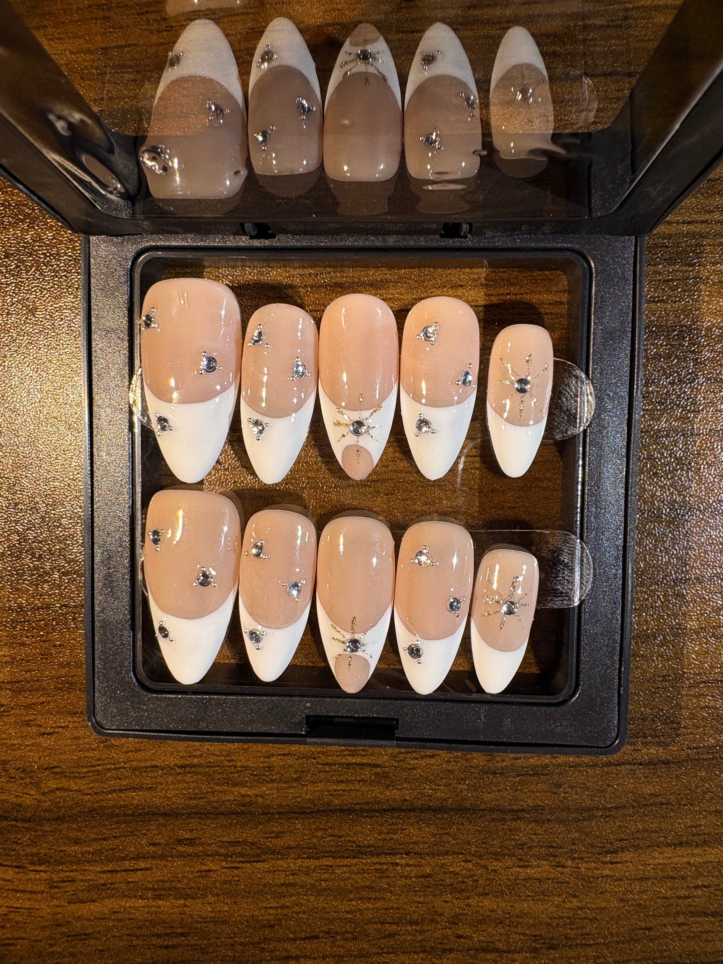 Razzle Dazzle French tip Nail