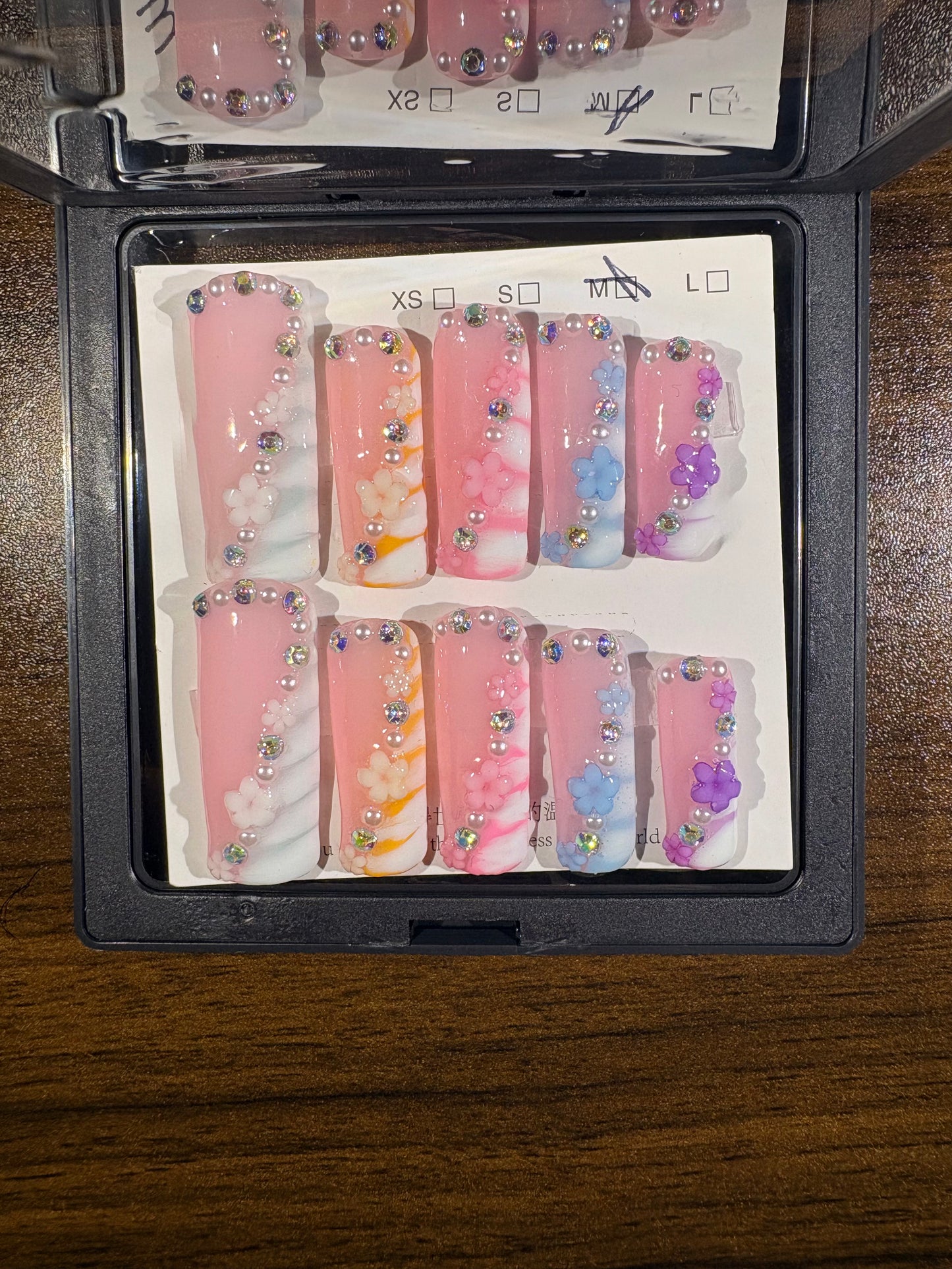 Flower Power Nail